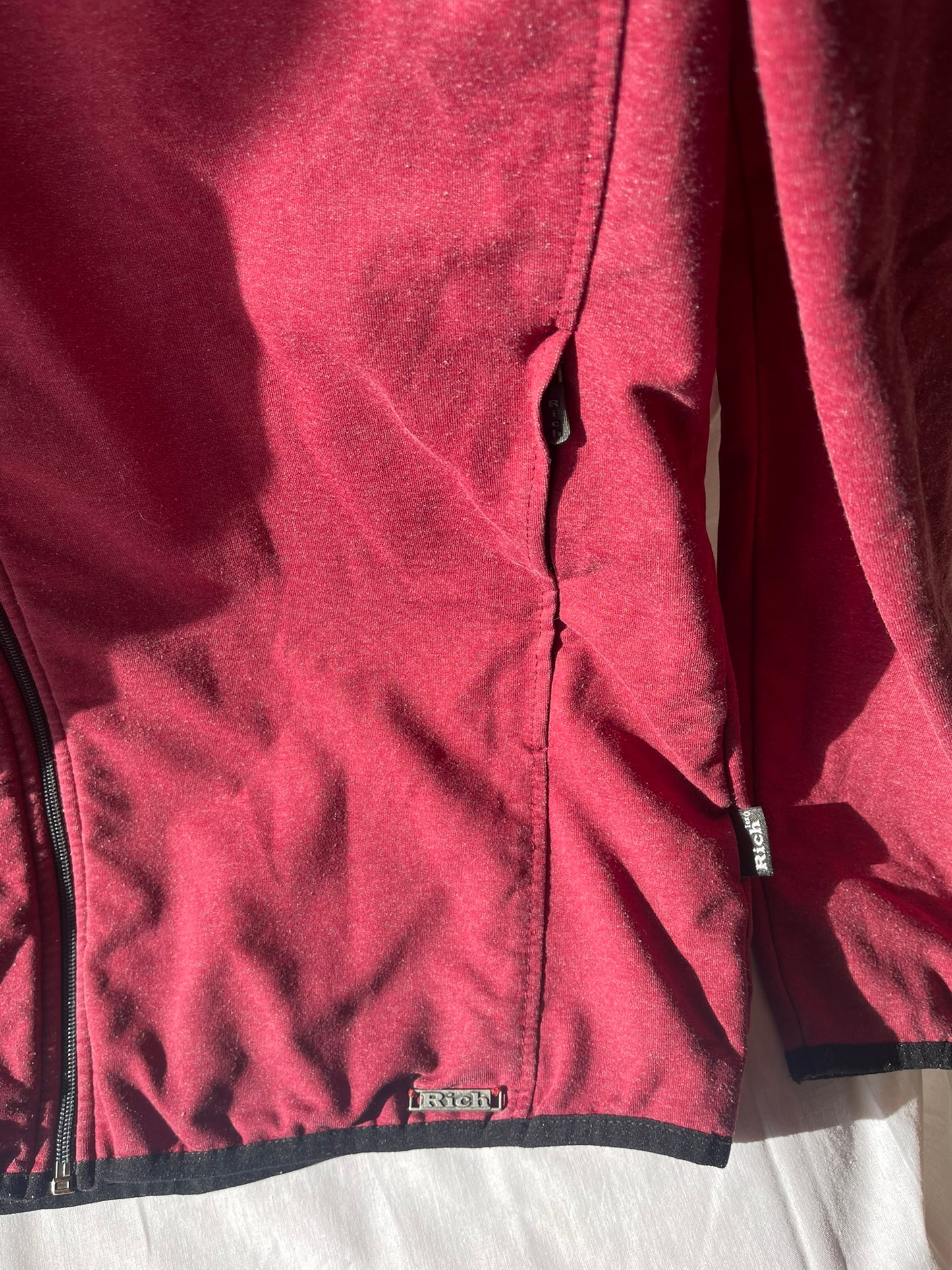 red sweatshirt with zip by Rich