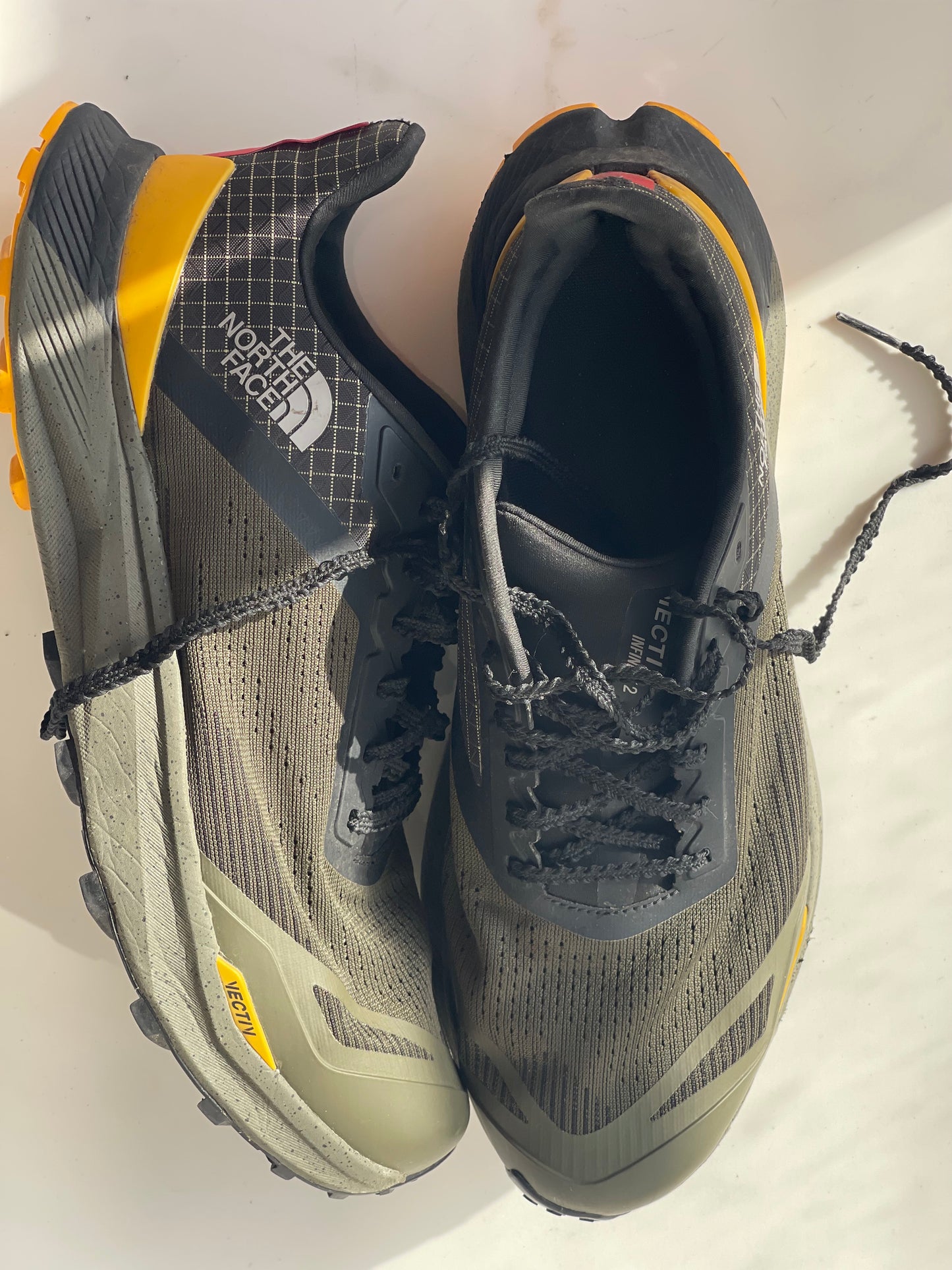 маратонки North Face Vectiv Infinite 2