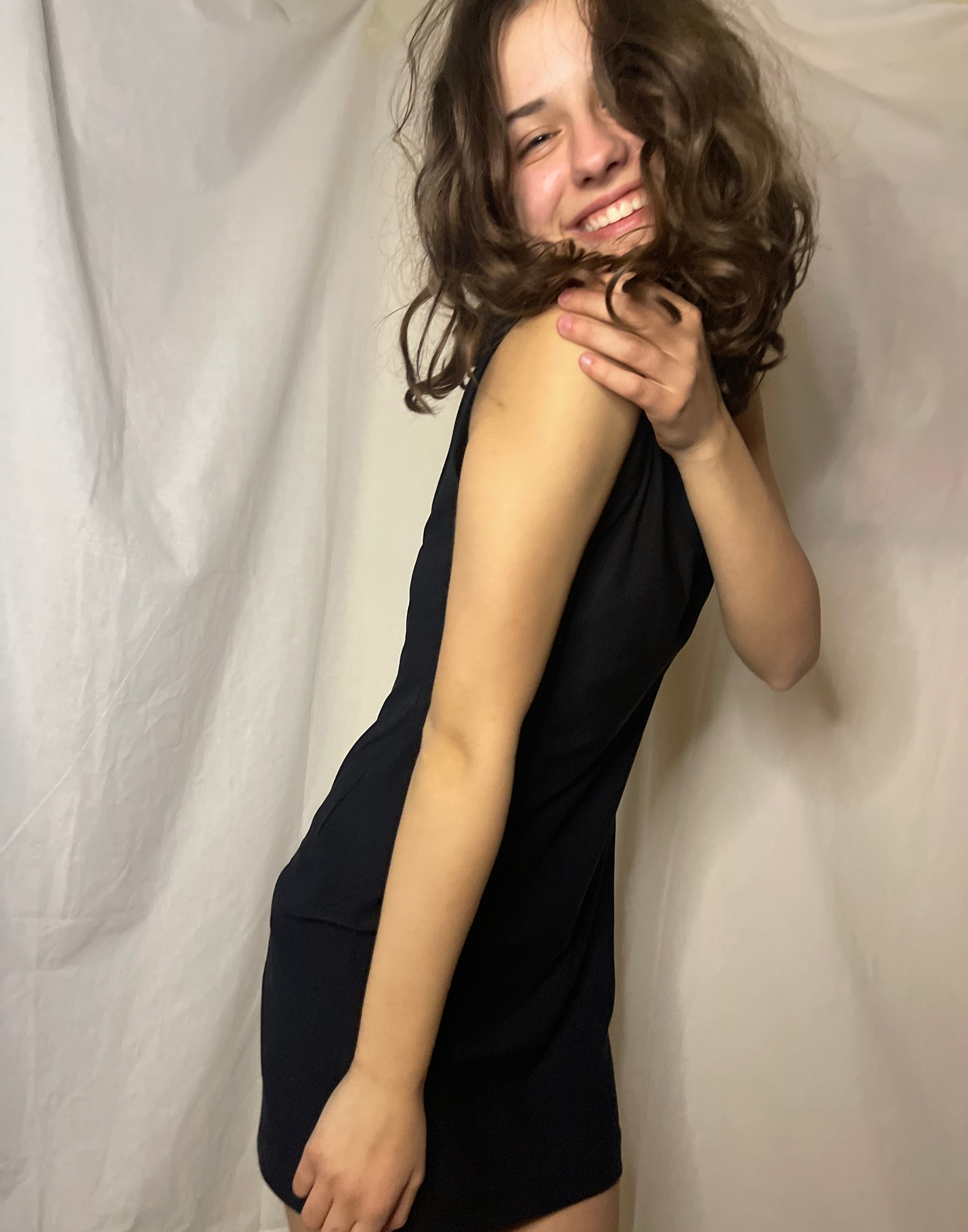 90s little black dress SO 90s LITTLE BLACK DRESS