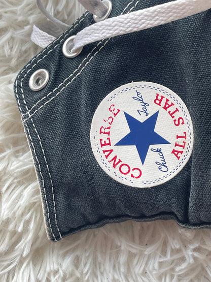 високи кецове Converse в черно