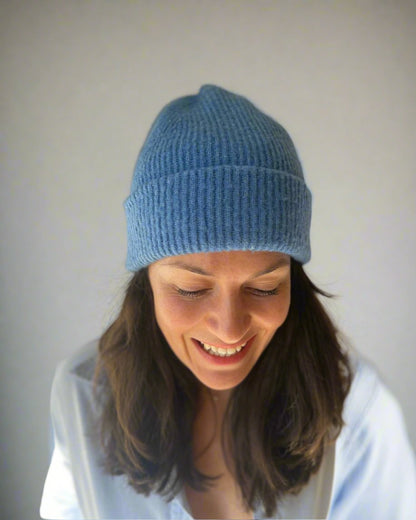 blue beanie hat by Reserved