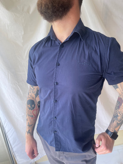 navy blue short-sleeve shirt by Pierre Cardin