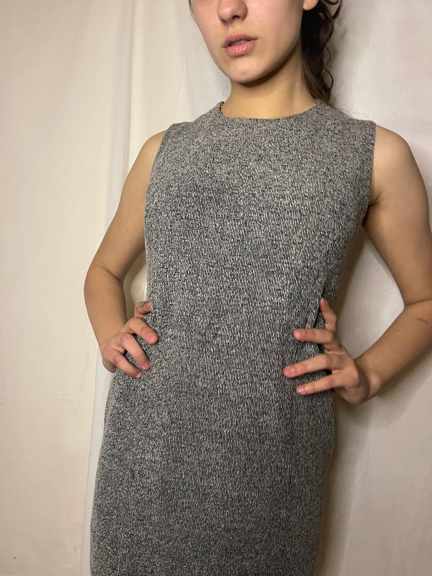 grey sleeveless dress