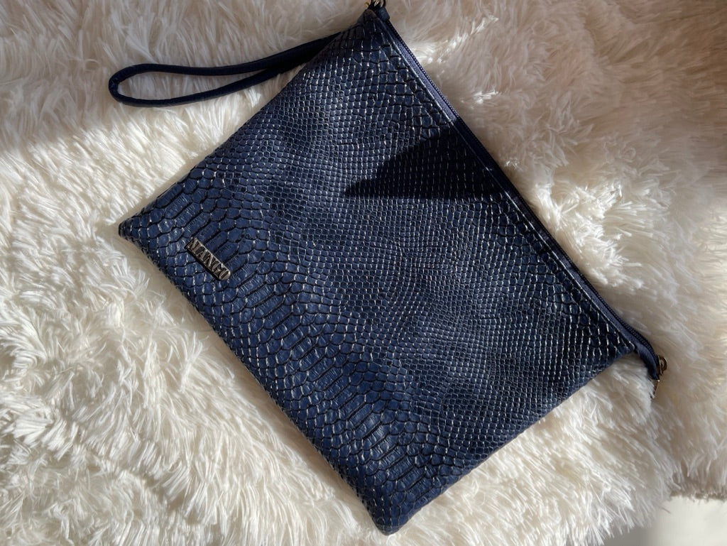 faux-leather Mango bag in dark blue