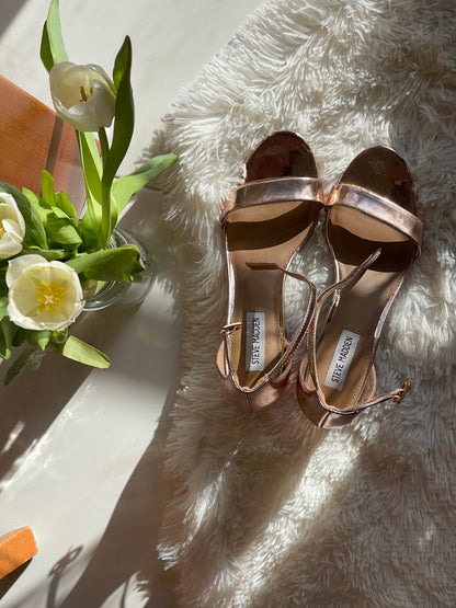used Steve Madden rose gold Irene sandals 